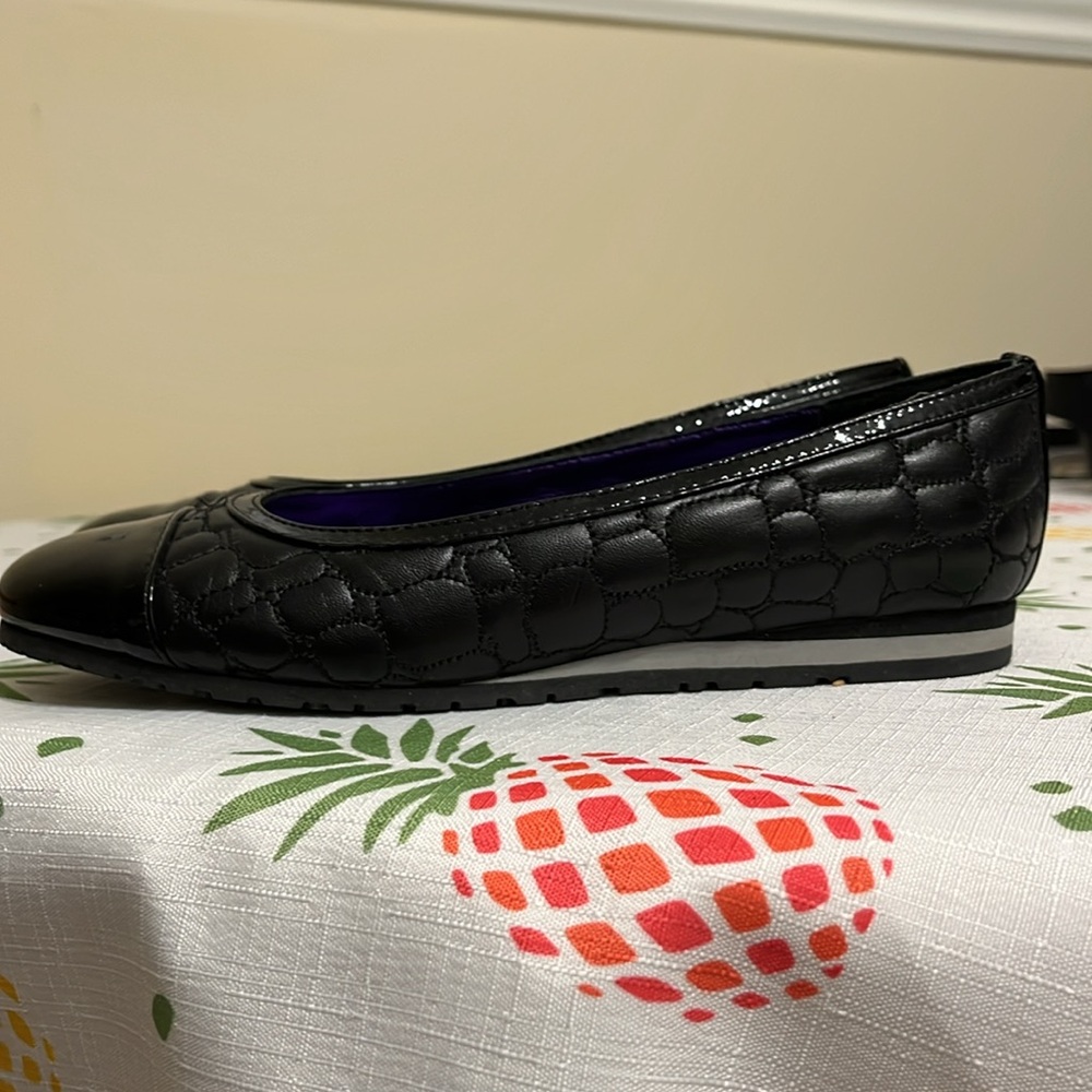 Amalfi by Rangoni Flats
